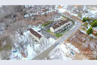 1055 19th Street NE, Hickory, NC 28601 - Photo 17