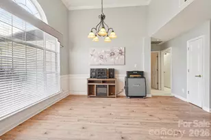 12408 Sandringham Pl, Charlotte, NC 28262 - Photo 11