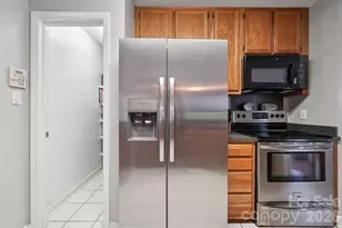 12408 Sandringham Pl, Charlotte, NC 28262 - Photo 17