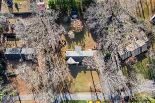 210 Laban's Ln, Lincolnton, NC 28092 - Photo 5