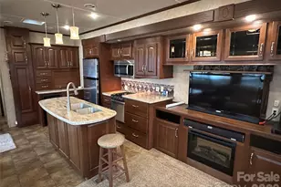 112 Sparrow Ln, New London, NC 28127 - Photo 9