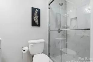 6801 Starcrest Dr, Charlotte, NC 28210 - Photo 15