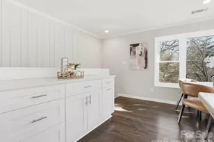 6801 Starcrest Dr, Charlotte, NC 28210 - Photo 11