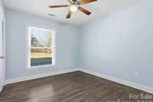 6801 Starcrest Dr, Charlotte, NC 28210 - Photo 17