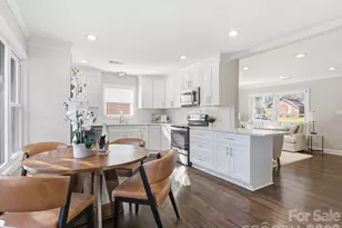 6801 Starcrest Dr, Charlotte, NC 28210 - Photo 7