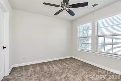 5688 Garrow Glen Road, Charlotte, NC 28278 - Photo 13