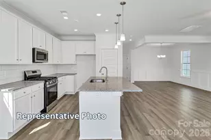 13115 Foxberry Rd, Charlotte, NC 28213 - Photo 5