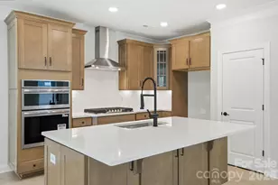 13115 Foxberry Rd, Charlotte, NC 28213 - Photo 15