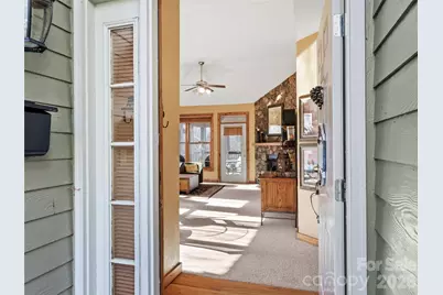 80 Stoney Falls Loop #3-201, Burnsville, NC 28714 - Photo 5