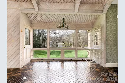 2750 Loch Lane, Charlotte, NC 28226 - Photo 17