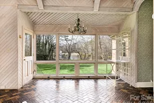 2750 Loch Ln, Charlotte, NC 28226 - Photo 17