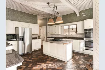 2750 Loch Lane, Charlotte, NC 28226 - Photo 15