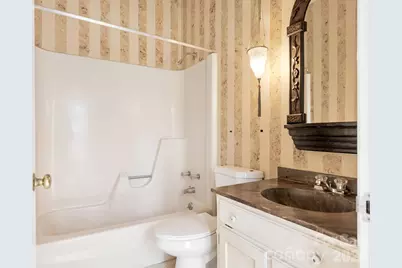 2750 Loch Lane, Charlotte, NC 28226 - Photo 31