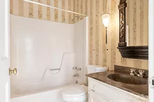 2750 Loch Ln, Charlotte, NC 28226 - Photo 31