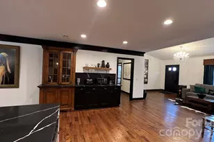 2301 Remount Rd, Charlotte, NC 28208 - Photo 3