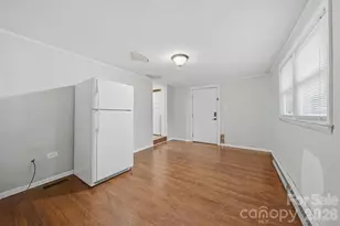 1519 N Frye Ave, Newton, NC 28658 - Photo 3