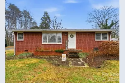 1519 N Frye Avenue, Newton, NC 28658 - Photo 1