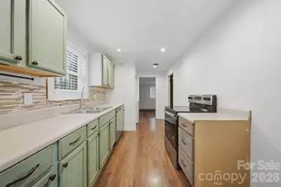 1519 N Frye Avenue, Newton, NC 28658 - Photo 5