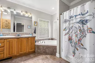 2533 Lail Rd, Morganton, NC 28655 - Photo 15