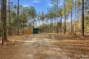 2704 Kee-Moore Dr, Chester, SC 29706 - Photo 1