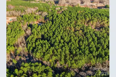 2704 Kee Moore Drive, Chester, SC 29706 - Photo 7