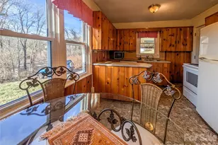 97 Tom Sparks Rd, Spruce Pine, NC 28777 - Photo 7