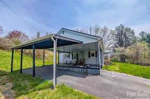 97 Tom Sparks Rd, Spruce Pine, NC 28777 - Photo 27