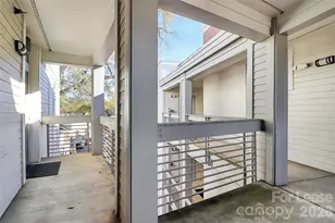 558 Oakland Ave, Charlotte, NC 28204 - Photo 29