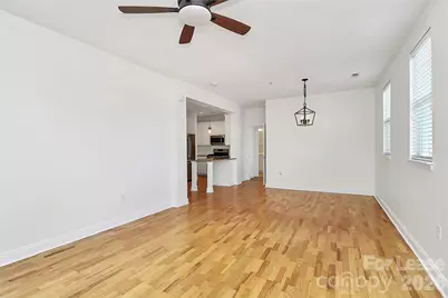 558 Oakland Avenue, Charlotte, NC 28204 - Photo 13