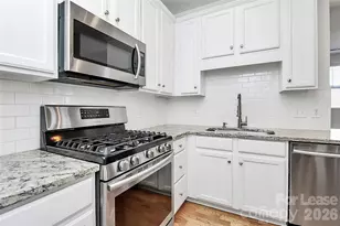 558 Oakland Ave, Charlotte, NC 28204 - Photo 1