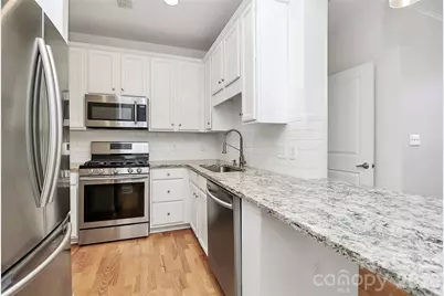 558 Oakland Avenue, Charlotte, NC 28204 - Photo 7