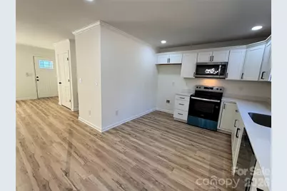 2109 Kyle Court SE, Conover, NC 28613 - Photo 7