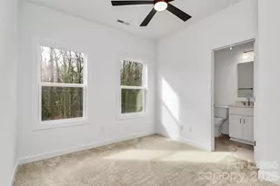 3956 Hager Dr, Charlotte, NC 28208 - Photo 9