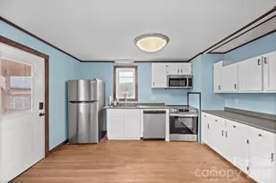 7400 Corn Hill Rd, Connelly Springs, NC 28612 - Photo 5