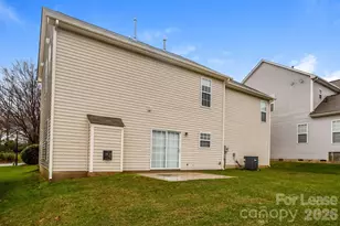 12013 Cheviott Hill Ln, Charlotte, NC 28213 - Photo 15