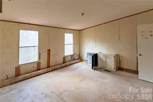 190 Pinewood Knoll Dr, Hendersonville, NC 28739 - Photo 11