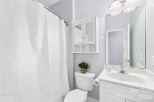 5244 Hickory Knoll Ln, Mount Holly, NC 28120 - Photo 15