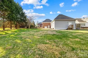 5244 Hickory Knoll Ln, Mount Holly, NC 28120 - Photo 37