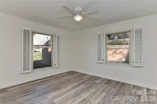 7332 Lake Front Dr, Charlotte, NC 28278 - Photo 23