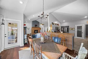 445 Warren Rd, Taylorsville, NC 28681 - Photo 17