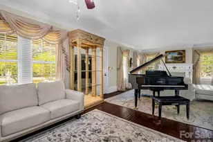 238 W Mountain St, Rutherfordton, NC 28139 - Photo 9