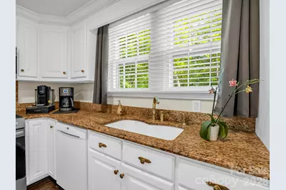 238 W Mountain Street, Rutherfordton, NC 28139 - Photo 13