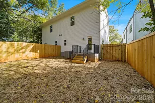 109 N Smallwood Pl, Charlotte, NC 28216 - Photo 39