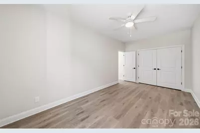 109 N Smallwood Place, Charlotte, NC 28216 - Photo 25