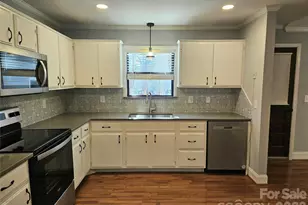 506 Settlement Dr, Midland, NC 28107 - Photo 7