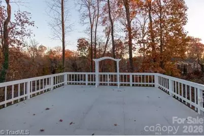 1405 Lyndhurst Drive, High Point, NC 27262 - Photo 15