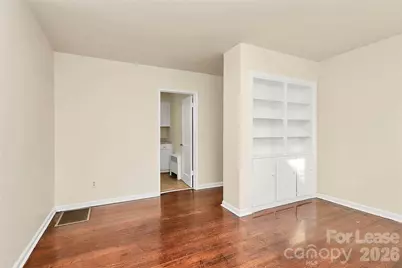 540 Wakefield Drive #B, Charlotte, NC 28209 - Photo 5