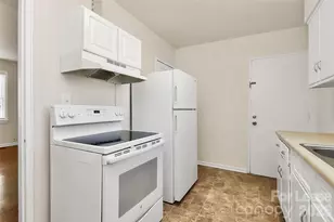 540 Wakefield Dr, Charlotte, NC 28209 - Photo 7