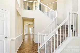 5652 Cambridge Bay Dr, Charlotte, NC 28269 - Photo 3