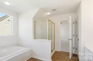 5652 Cambridge Bay Dr, Charlotte, NC 28269 - Photo 29